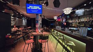 Bar and interior at Backstage Vegan Kitchen in Rotterdam