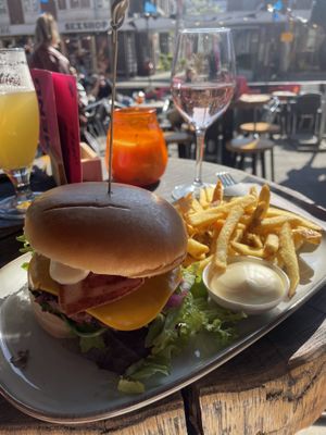 Cheese burger with added bacon  at Backstage Vegan Kitchen in Rotterdam