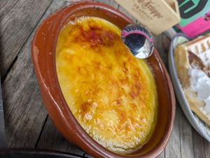 Crème brulé at Backstage Vegan Kitchen in Rotterdam