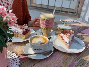 Vegane Kirschtorte at Radieschen in Bremen