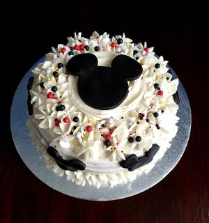 Mickey Mouse cake at 280 Bakes in Bristol