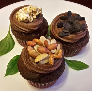 Mix of cupcakes at 280 Bakes in Bristol