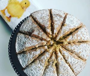 lemon cake at 280 Bakes in Bristol