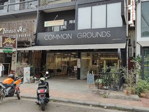 Street View at Common Grounds Cafe in Vientiane
