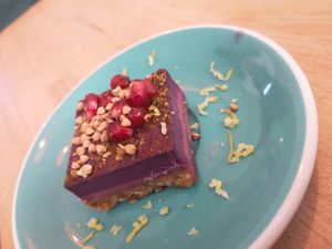 Fruit raw cheese cake at Life Bar in Leuven