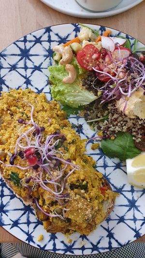  at Life Bar in Leuven