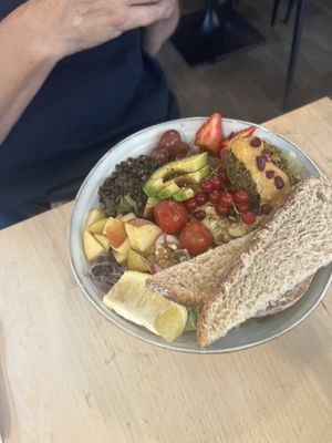 falafel salad bowl  at Life Bar in Leuven