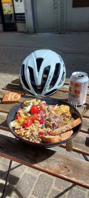  at Life Bar in Leuven