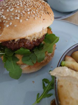 Happea burger at Life Bar in Leuven