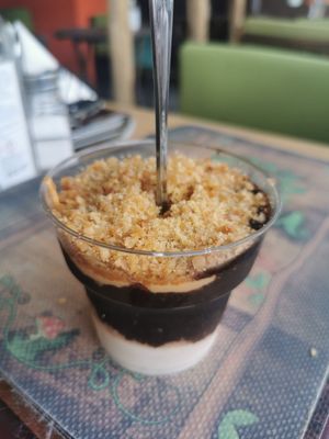 Snickers dessert at Veggie Bar Aura in Prilep