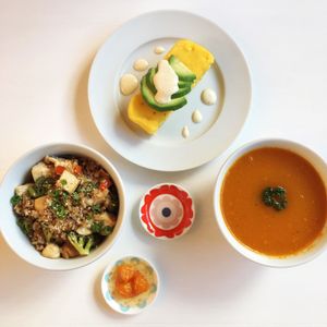 Peruvian vegan lunch:

Causa rellena
Pumpkin soup
Arroz chaufa
Dulce de uchuva at Casa Herbolario in Bogota