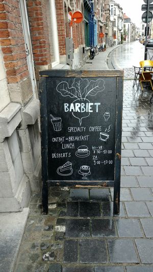 Sign outside at Barbiet in Ghent