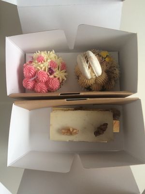 Cupcakes and raw carrot cake  at Tidbit Cakes - Online in Richmond