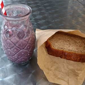 Blueberry smoothie and banana bread takeaway at SoulPod Foods in Croydon