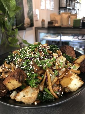 Winter noodle stirfry at SoulPod Foods in Croydon