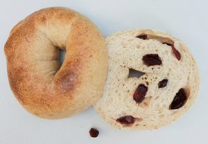 Cranberry bagel - inside at SF Bagel in Seoul