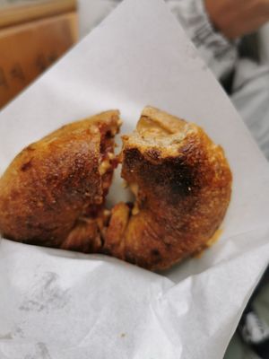 Cinnamon raisin with peanut butter and strawberry jam at SF Bagel in Seoul