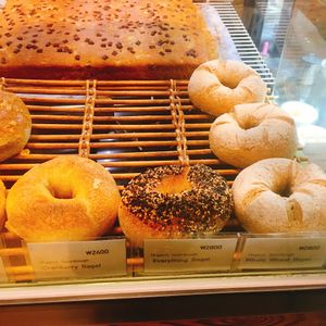 Whole wheat, Everything, Cranberry bagels at SF Bagel in Seoul