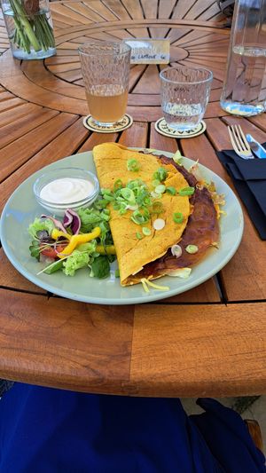 Omeleta číz & bacon at Fryends in Brno