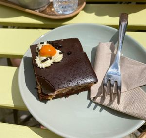 Christmas chocolate cake at Fryends in Brno