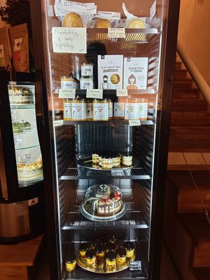 Desserts and seitan products at Fryends in Brno