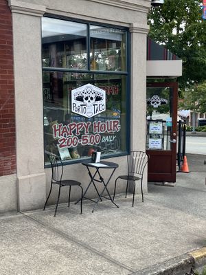 Street view  at Porto Taco in Port Alberni