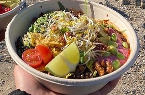 Vegan bowl at Wagners Juicery & Health Food in Munich