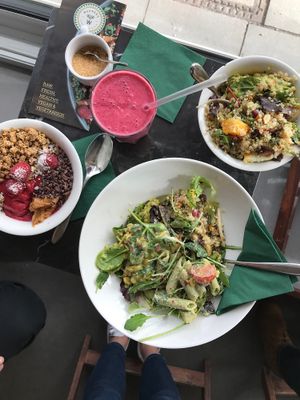 Salad & peanut cherry bowl at Wagners Juicery & Health Food in Munich