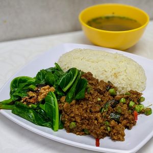 Thai Basil Rice at Bodhi Deli - 菩提斋 in Central Singapore
