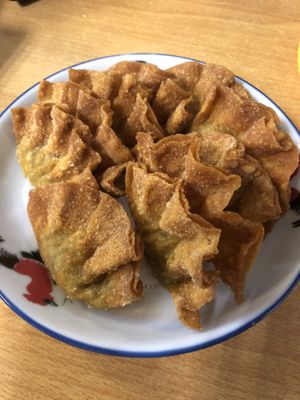 fried dumplings (10pc) $4.50 👍🏻👍🏻👍🏻 at Bodhi Deli - 菩提斋 in Central Singapore