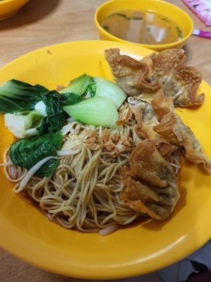 Fried wanton noodles ~ Circuit Breaker Period Phase 2 at Bodhi Deli - 菩提斋 in Central Singapore
