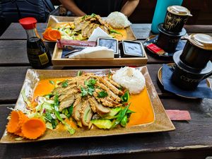 Two incredibly tasty fake "duck" dishes at Mom's Creation at Mom's Creation - Alt Treptow in Berlin