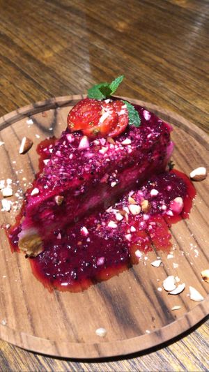 vegan cheesecake at Burgreens - Pacific Place Mall in Jakarta