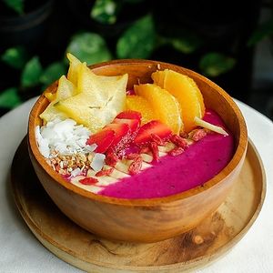 Pitaya Bliss Bowl at Burgreens - Pacific Place Mall in Jakarta