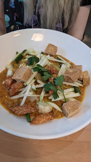 Kado kado at Vegieria in Heatherton