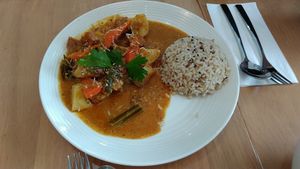 Tempeh Rendang at Vegieria in Heatherton