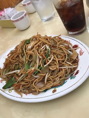 Vegetable Chow Mein - Tofu available at Chi's Garden Restaurant in Roseburg