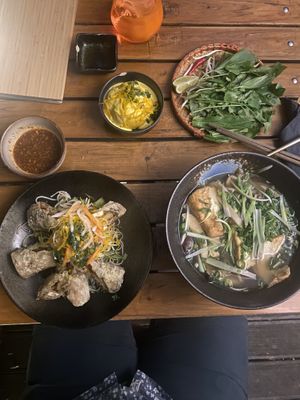 Everything   at Con Tho in Berlin