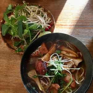 The classic bowl soup at Con Tho in Berlin