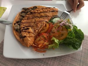 Omelette mit Pilzen und Salat💗(Wochengericht) at Cafe Chez Rani in Augsburg