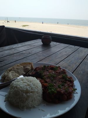 Vegan shakshuka with views at Cafe Catamaran in Alappuzha