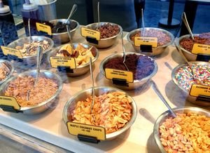  at Magpies Softserve in Tarzana