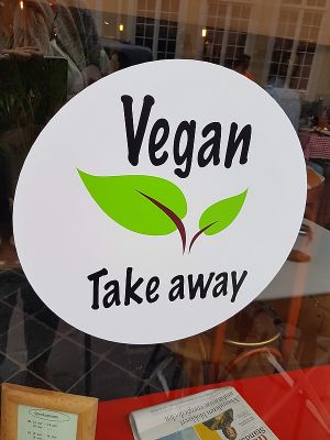 also offers take away at Charlotte's by De Brugsche Tafel in Bruges