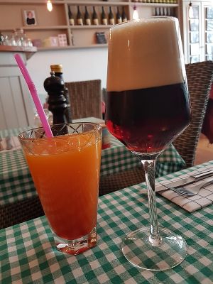 drinks at Charlotte's by De Brugsche Tafel in Bruges