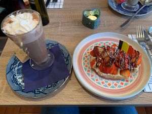 Waffle and hot chocolate at Charlotte's by De Brugsche Tafel in Bruges