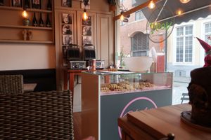 vegan waffle counter at Charlotte's by De Brugsche Tafel in Bruges