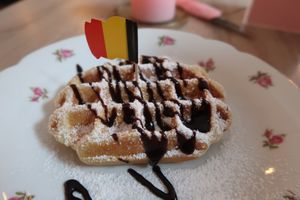 vegan waffle at Charlotte's by De Brugsche Tafel in Bruges