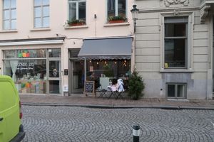 outside at Charlotte's by De Brugsche Tafel in Bruges