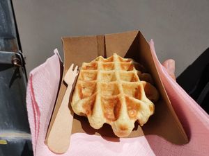 waffle at Charlotte's by De Brugsche Tafel in Bruges