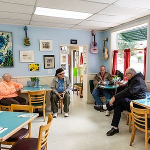 Bringing people together like family at Bluebird Pizza in Roseburg
